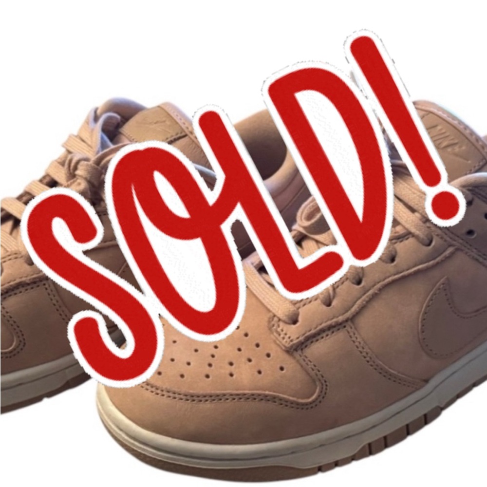 Nike Dunk Low Soft Pink Sneakers